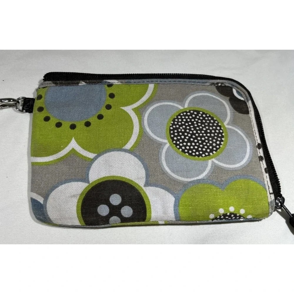 Thirty-One Wristlet Cool Zip Wallet Clutch With Card‎ Slots Inside Change